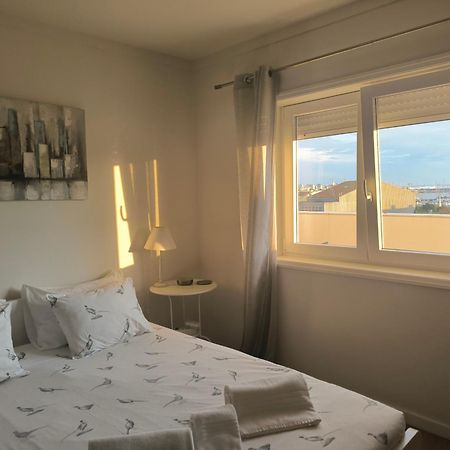 Harbour Views Penthouse Apartment Povoa de Varzim Room photo